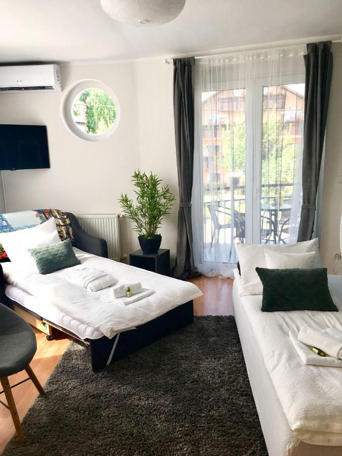 Lake Apartment Hévíz 외부 사진